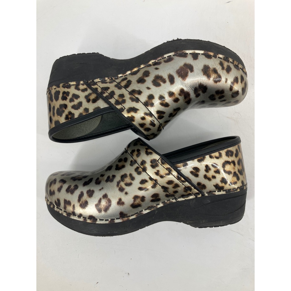 Dansko Professional Clogs Women 37 6.5-7 Gold Leopard Patent Leather Excellent - Picture 5 of 9